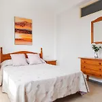 Junto A La Playa En El Centro Кониль-де-ла-Фронтера