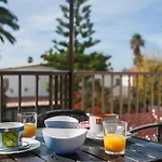 Junto A La Playa En El Centro Апартаменты *